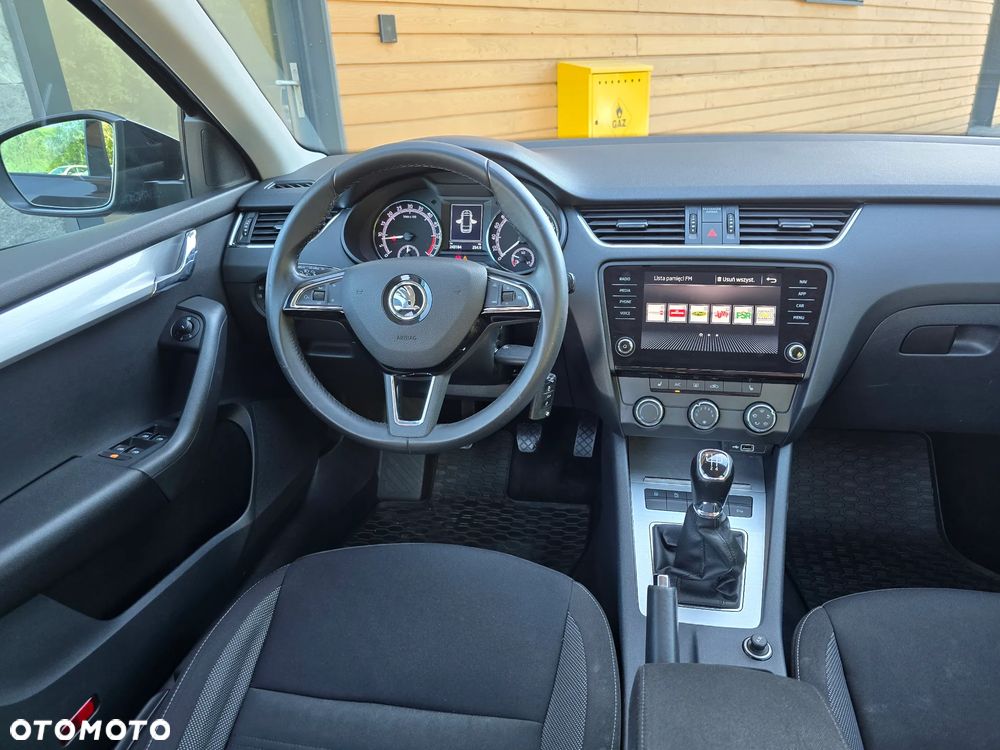 Skoda Octavia 1.6 TDI Premium Edition - 21