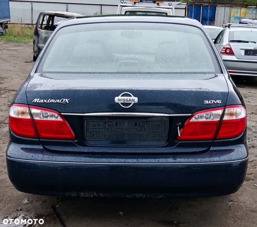 NISSAN MAXIMA 3.0 V6 200KM - 3