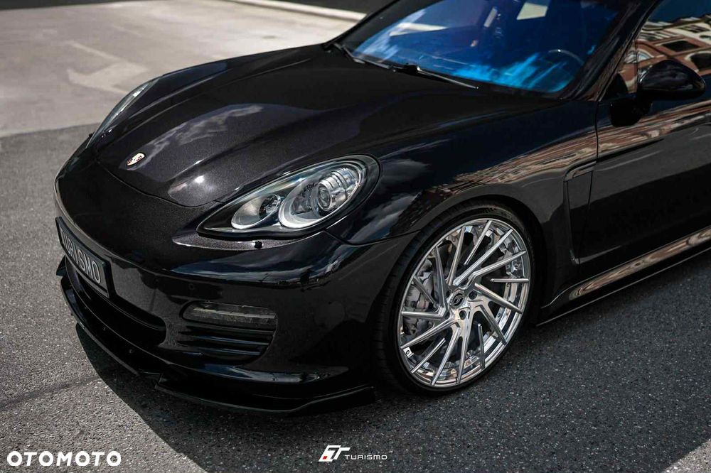 Porsche Panamera 4S - 3