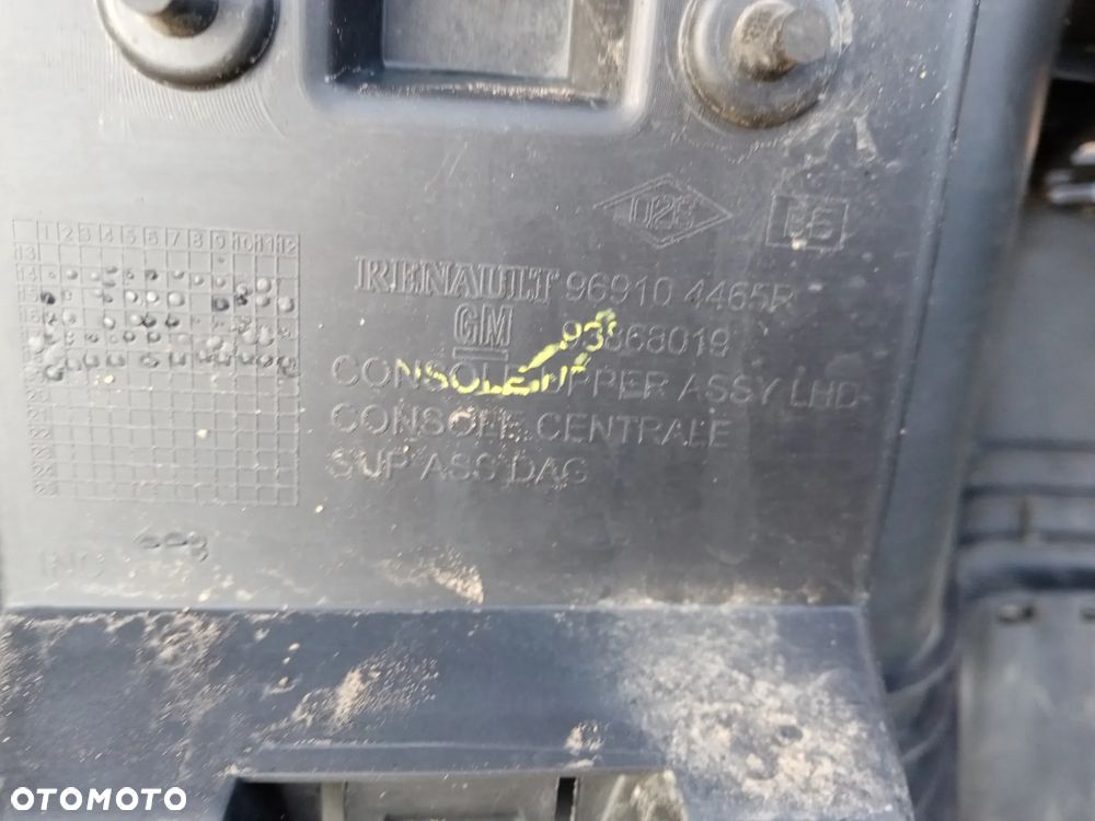 Osłona zaślepka deski konsoli Renault Trafic III Vivaro B 93868019 969104465R - 6