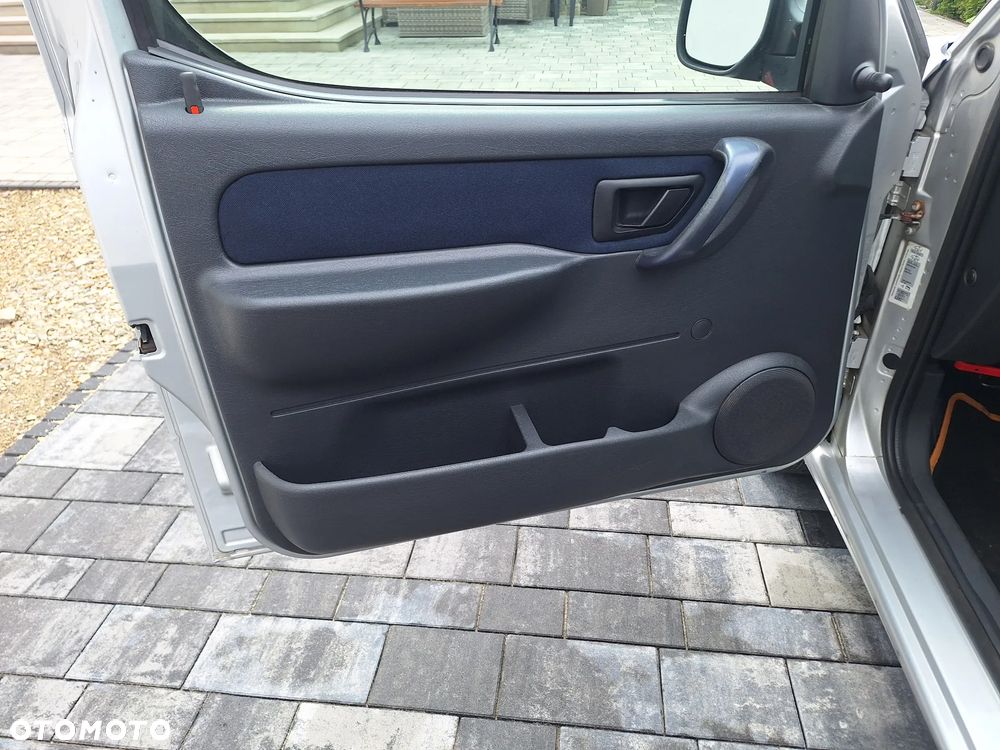Citroën Berlingo 1.6 HDi Multispace Plus - 22