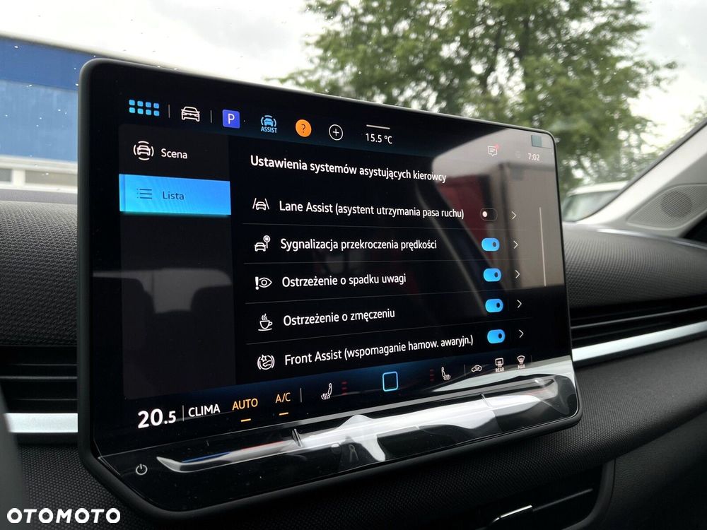 Volkswagen T-Roc - 21