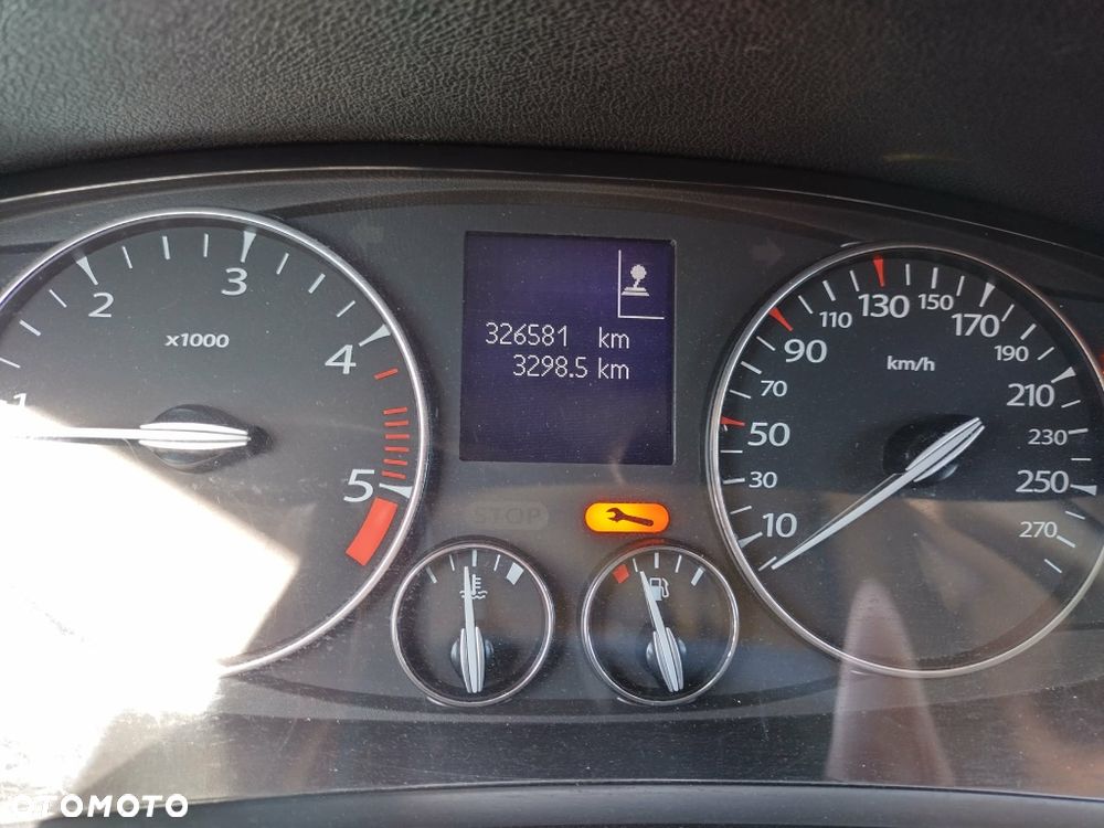 Renault Laguna - 3