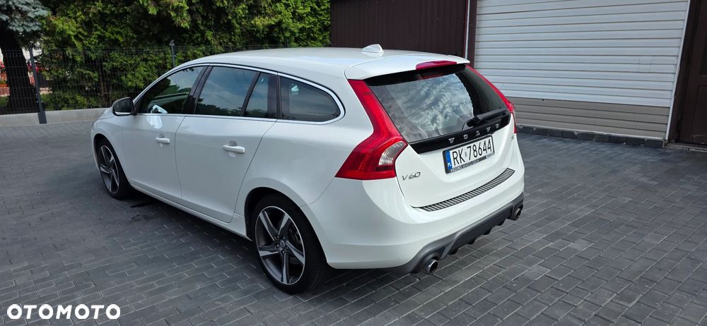 Volvo V60 - 10