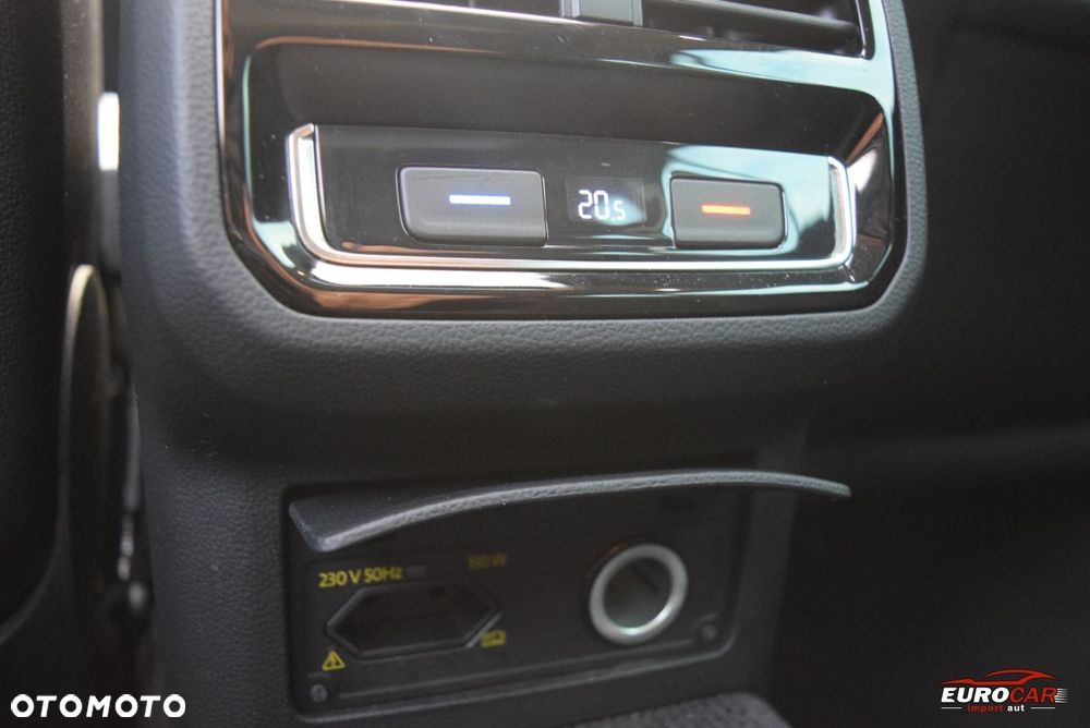 Volkswagen Passat - 29