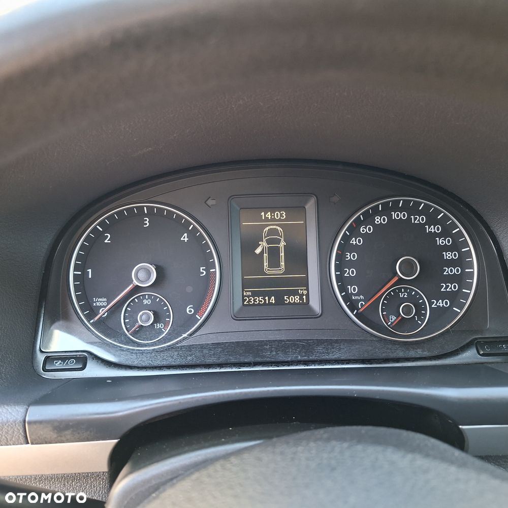 Volkswagen Touran 1.6 TDI DPF BlueMot Comfortline - 5