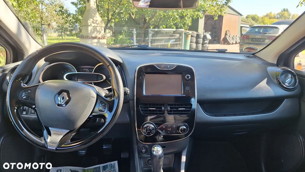 Renault Clio - 19