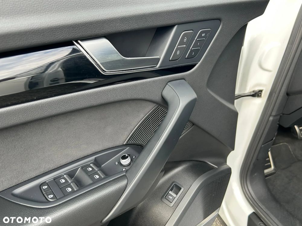 Audi Q5 40 TDI mHEV Quattro S Line S tronic - 11