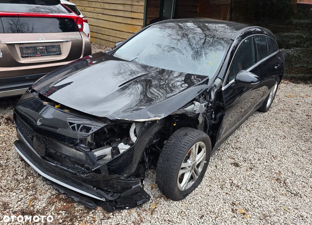 Mercedes-Benz CLA 180 d 8G-DCT AMG Line - 1