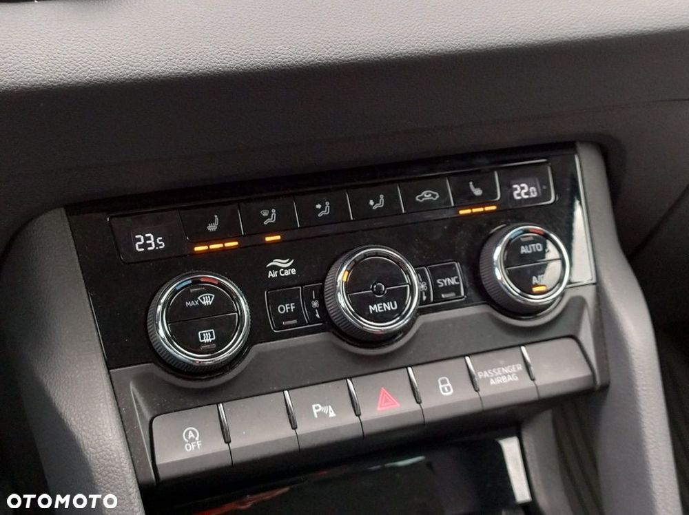 Skoda Karoq 1.5 TSI ACT Selection DSG - 23