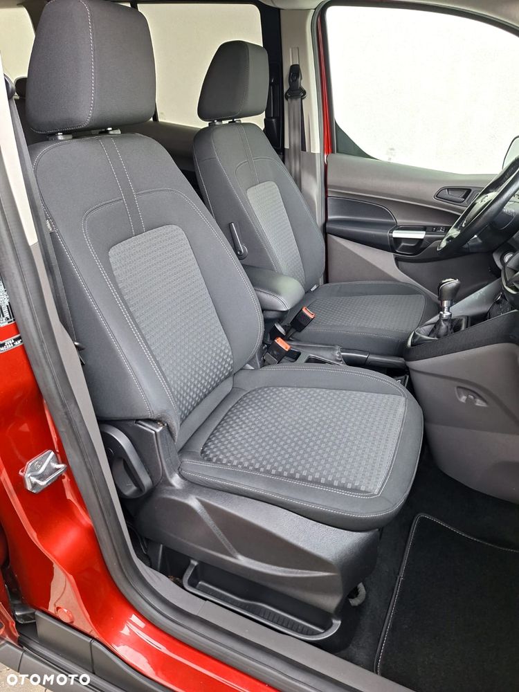 Ford Tourneo Connect 1.5 EcoBlue Titanium - 31