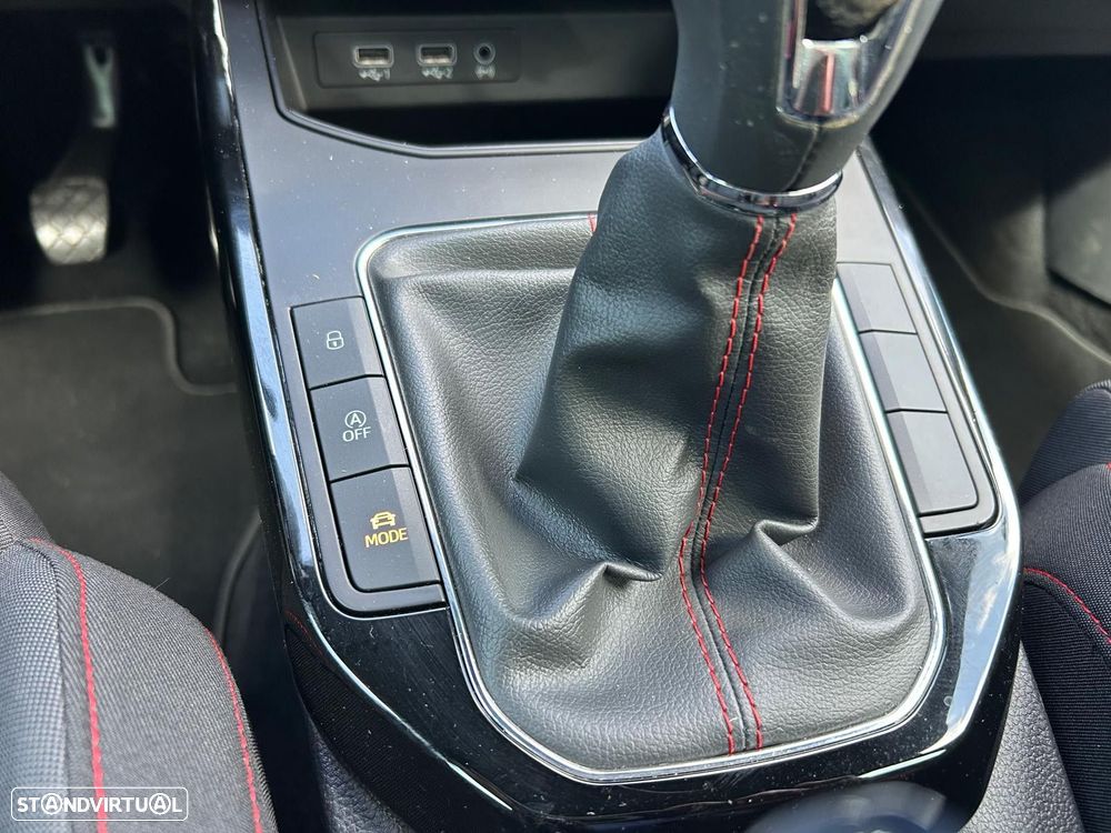 SEAT Arona 1.0 TSI FR - 28