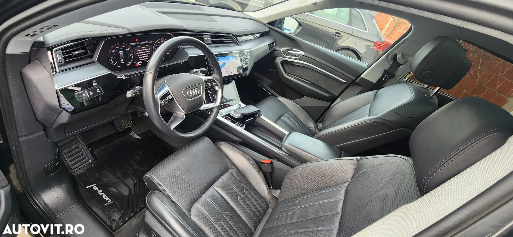 Audi e-tron quattro S - 9