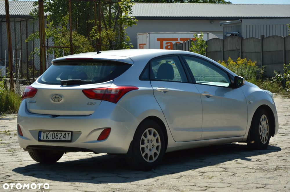 Hyundai i30 1.6 CRDi Classic + - 3