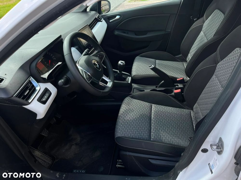 Renault Clio TCe 90 EXPERIENCE - 12