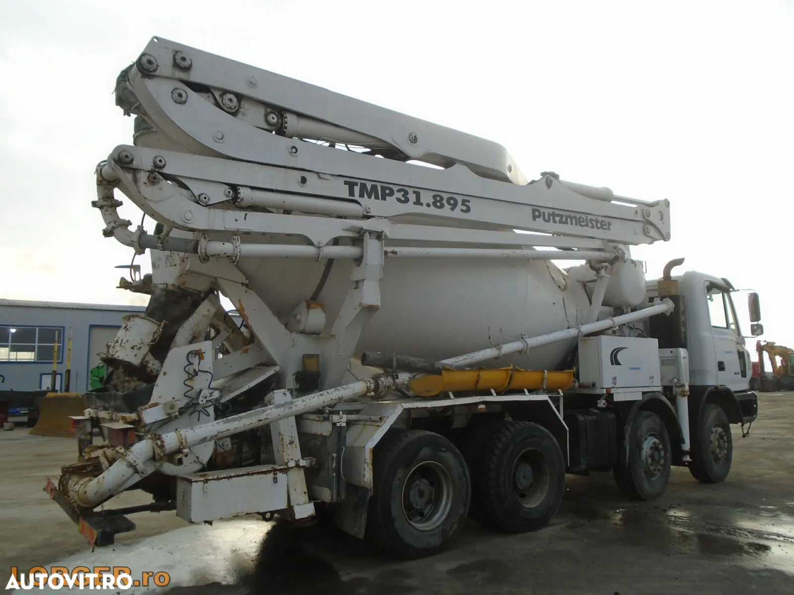 Iveco ASTRA HD8 84.45 cu pompa de beton - 4
