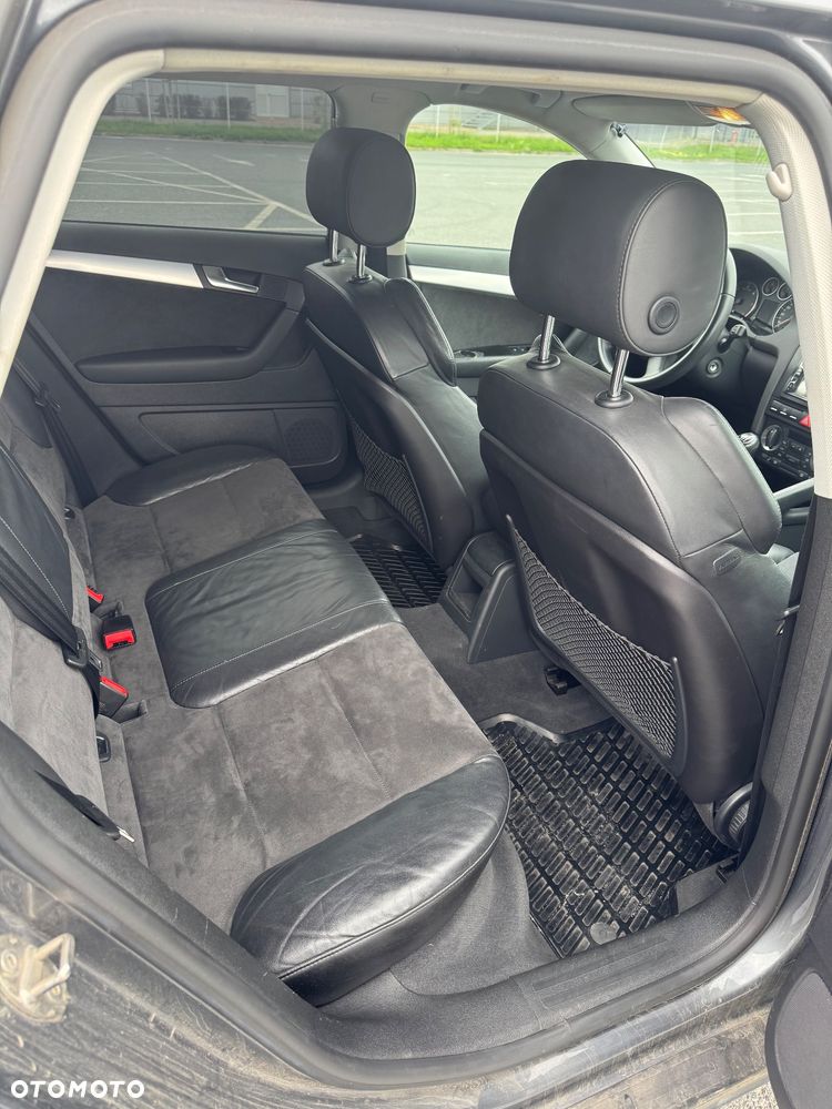 Audi A3 Sportback 2.0 TDI DPF quattro Ambition - 14