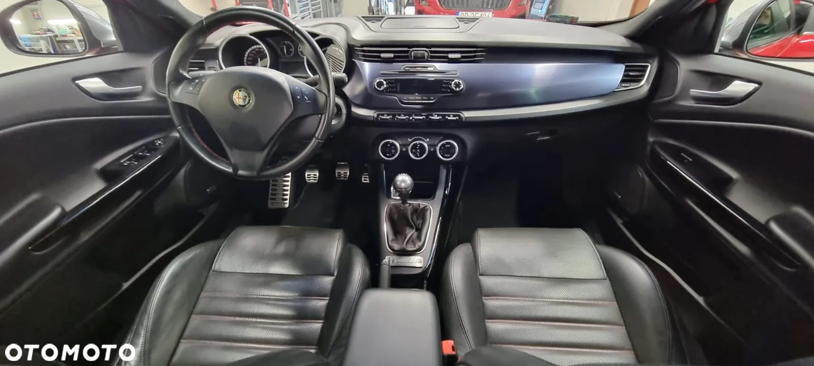 Alfa Romeo Giulietta 1750 TBi Quadrifoglio Verde - 9