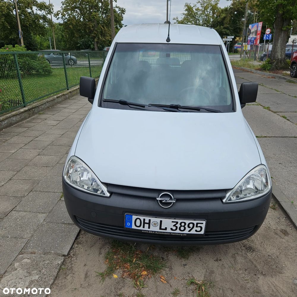 Opel Combo - 1