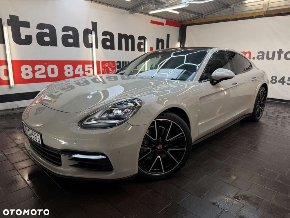 Porsche Panamera - 10
