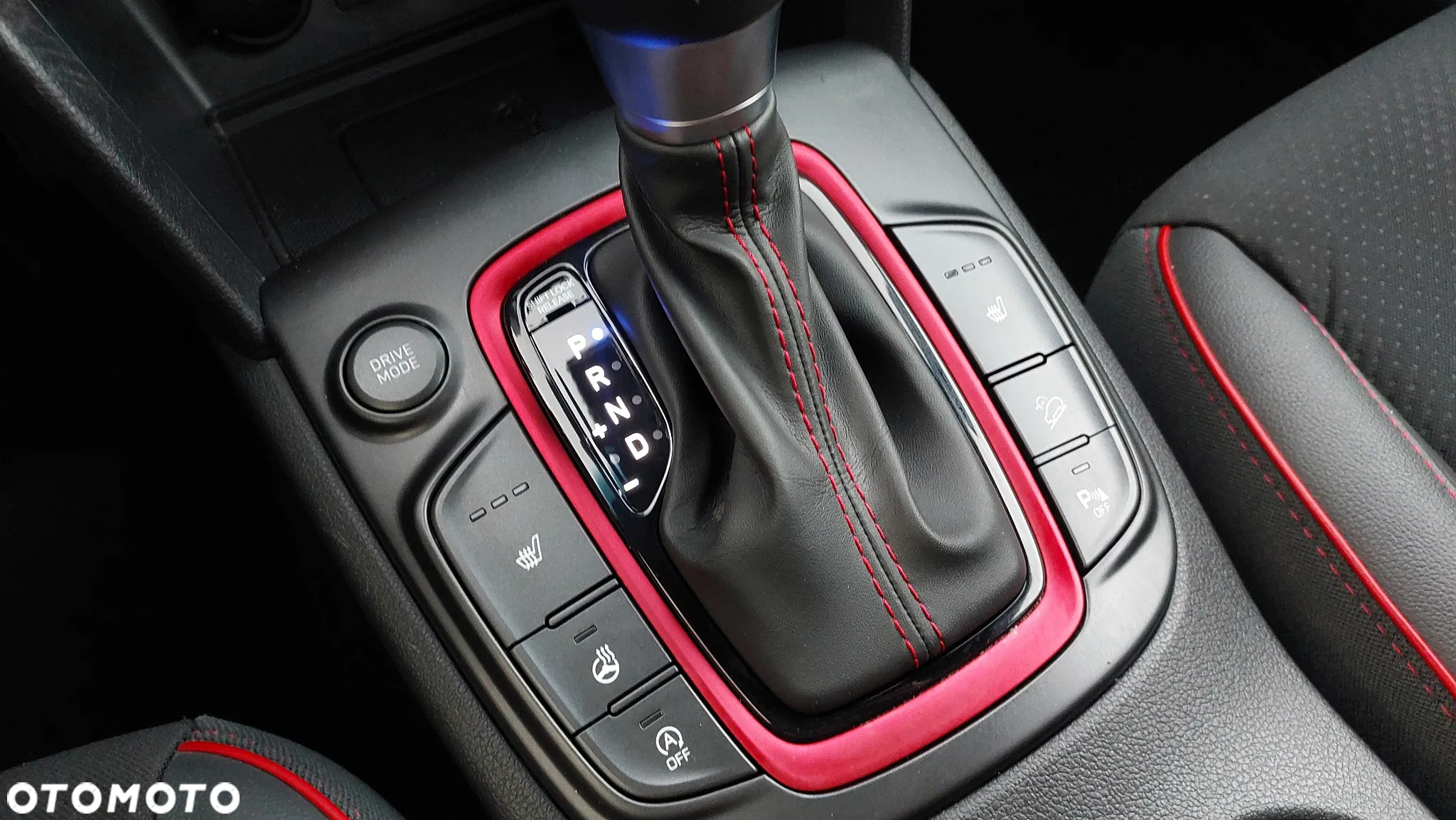 Hyundai Kona 1.6 T-GDI Premium DCT - 20