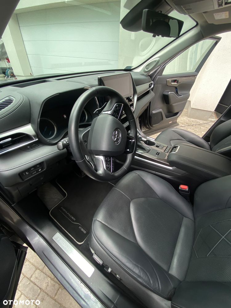 Toyota Highlander 2.5 Hybrid Executive - 14