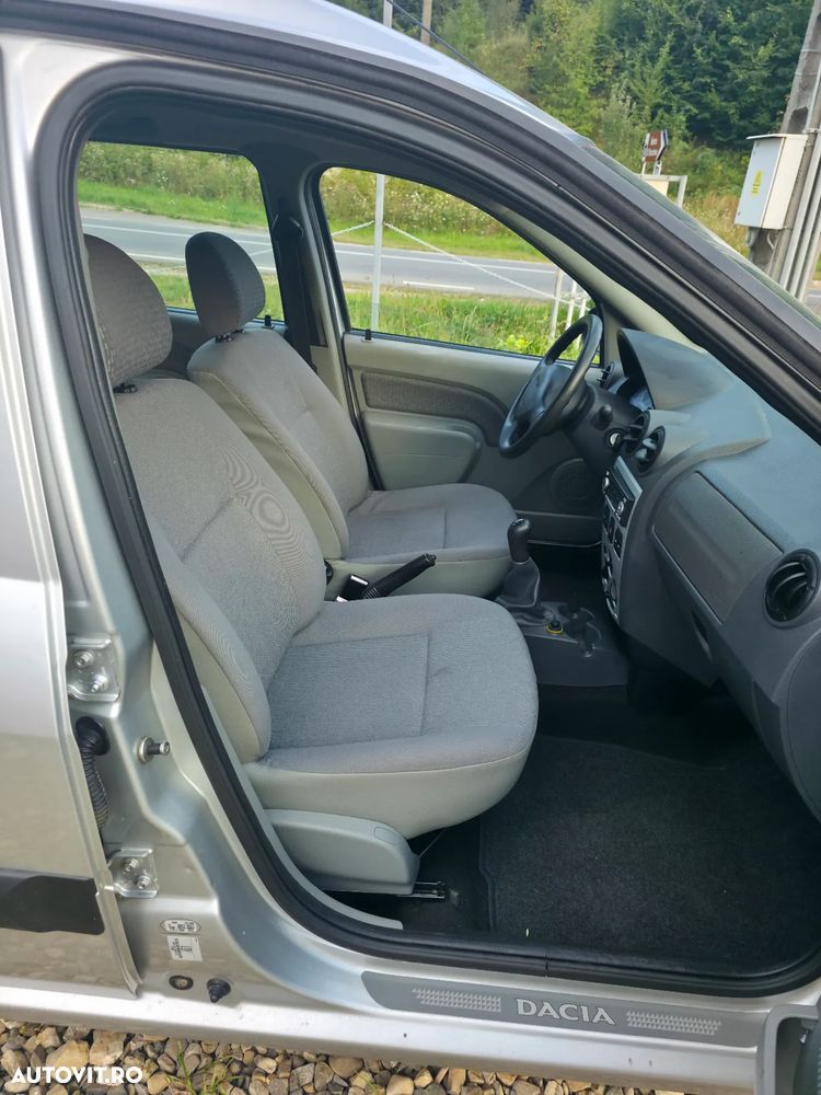 Dacia Logan MCV K90 1.6 16v Laureate - 7