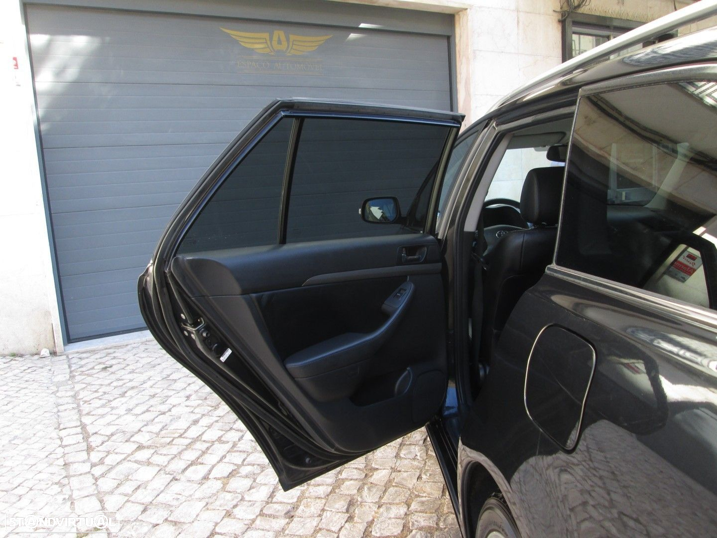 Toyota Avensis SW 2.0 D-4D Sol+GPS - 12