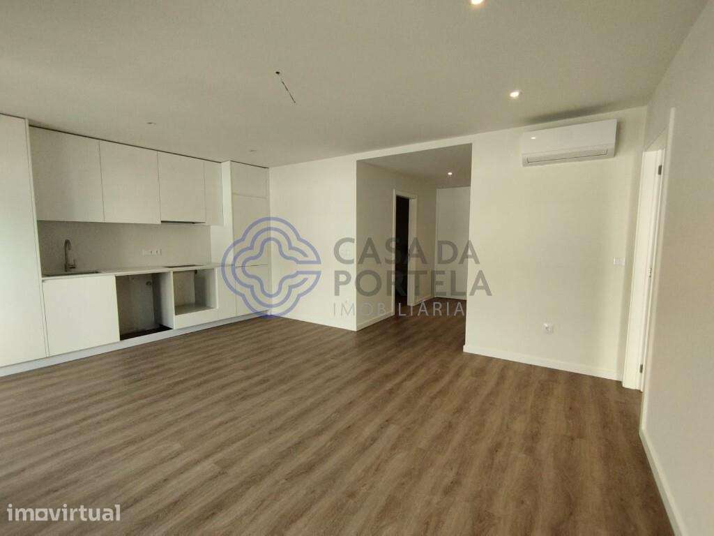 Apartamento T1 Novo | Ramalde | Metro do Viso | Arrumos | Construção N - Grande imagem: 4/17