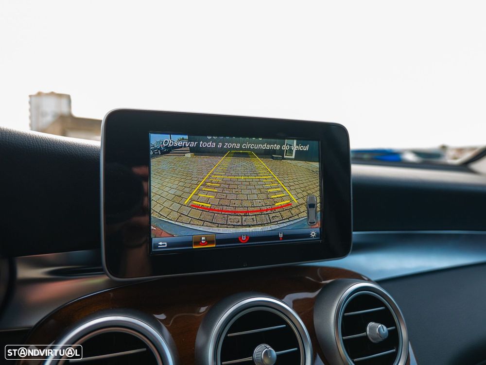 Mercedes-Benz GLC 220 d 4Matic 9G-TRONIC - 22