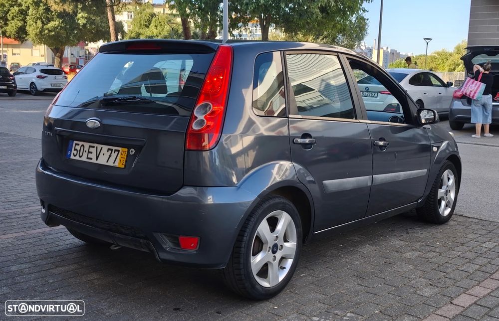Ford Fiesta 1.25 Trend - 4