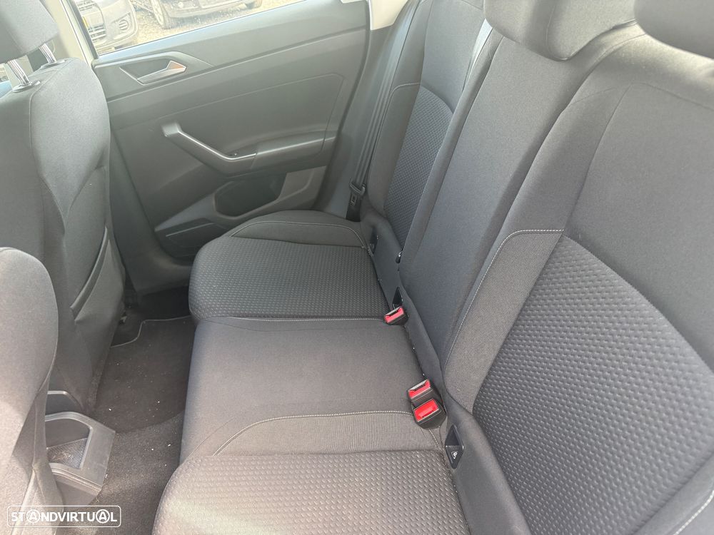 VW Polo 1.0 Trendline - 22