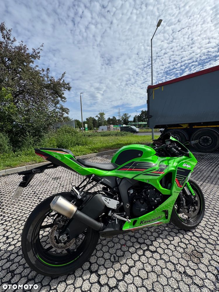 Kawasaki ZXR - 4
