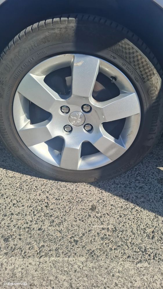 Peugeot 308 1.6 HDi Executive - 9