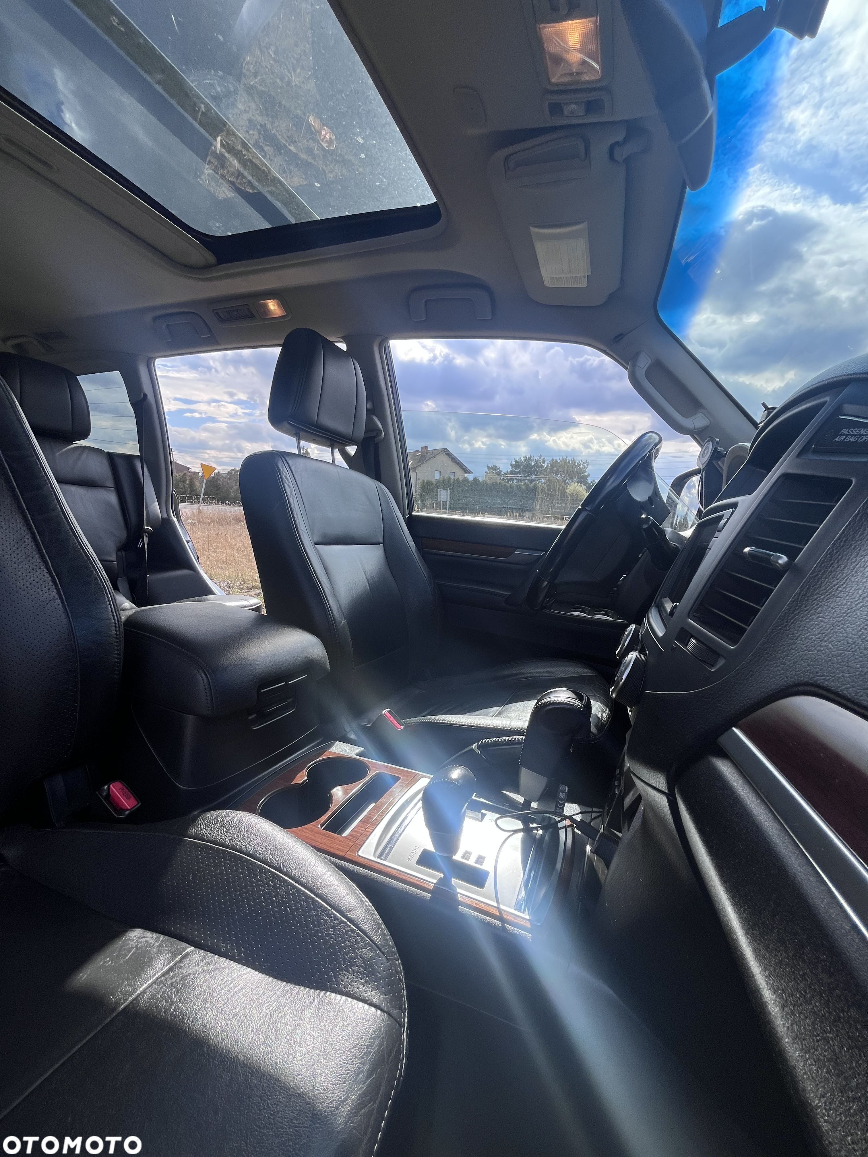 Mitsubishi Pajero 3.2 DID Instyle - 28