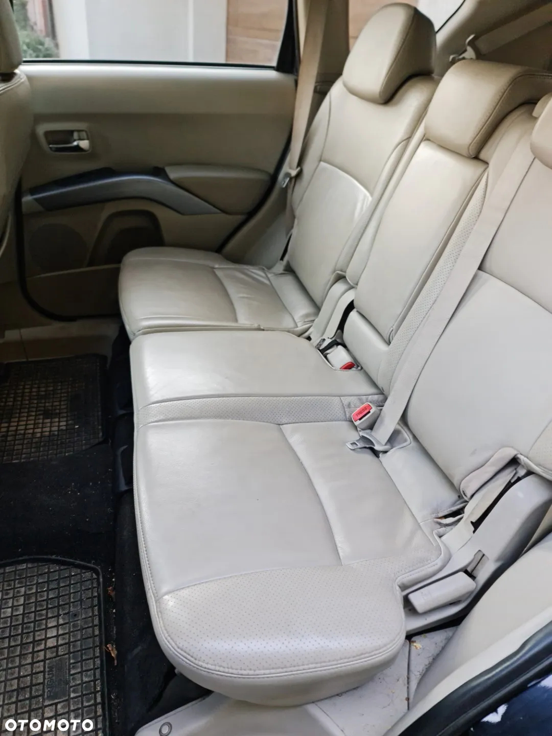 Mitsubishi Outlander 2.0 DID Instyle - 16