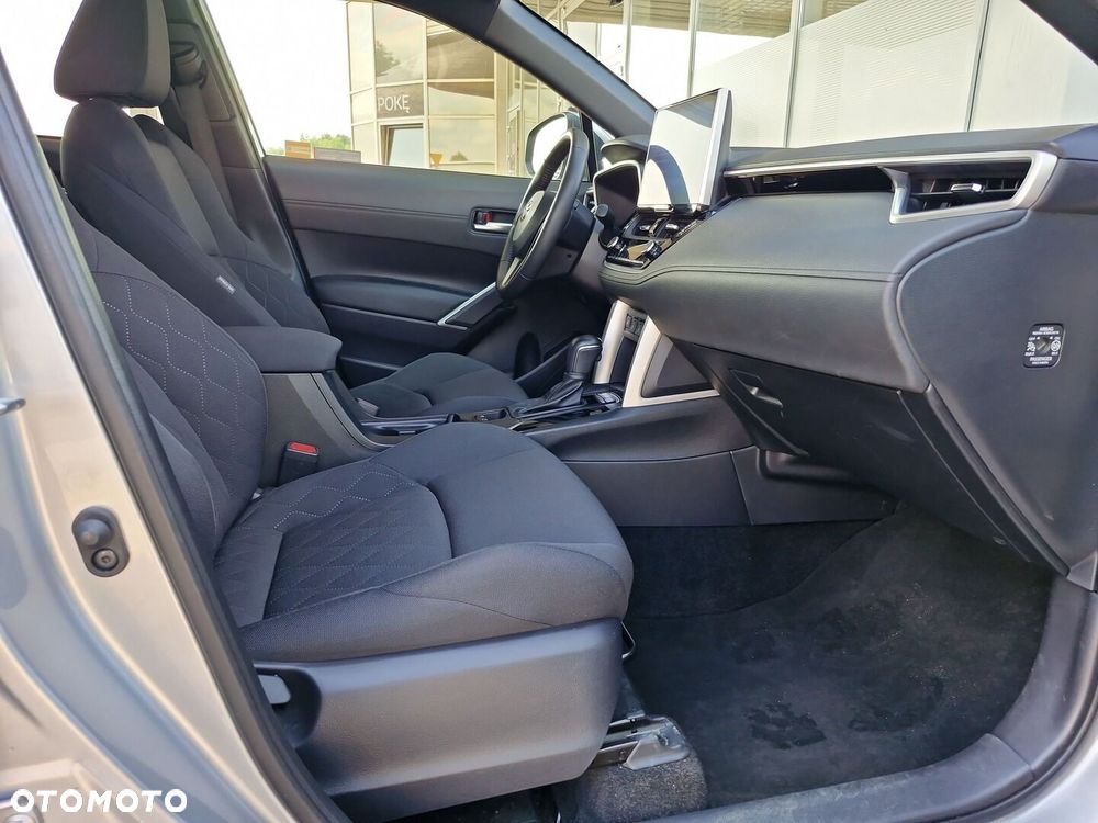 Toyota Corolla Cross - 6
