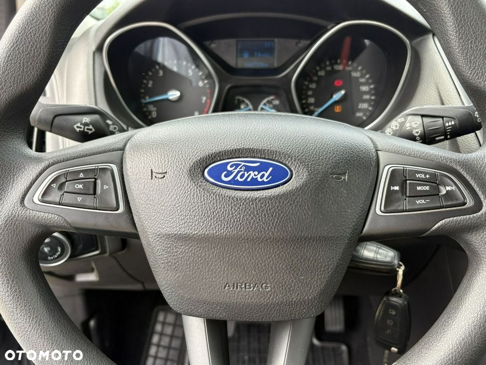 Ford Focus - 20