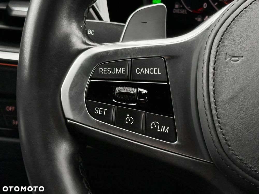 BMW Seria 3 320d M Sport sport - 21