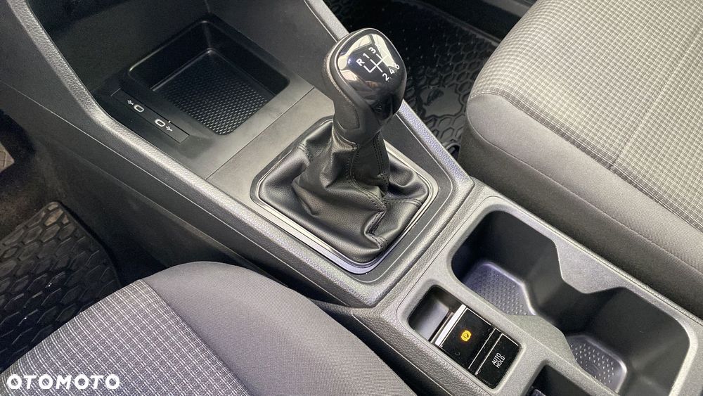Volkswagen Caddy - 17