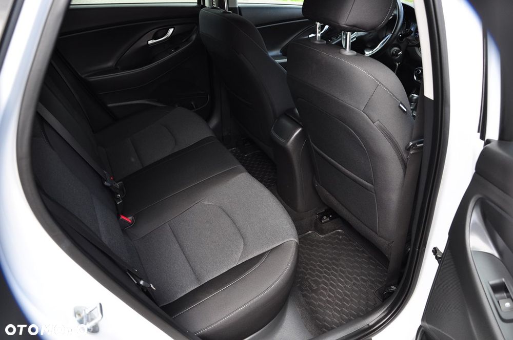 Hyundai i30 1.6 CRDI DCT EDITION 30+ - 27