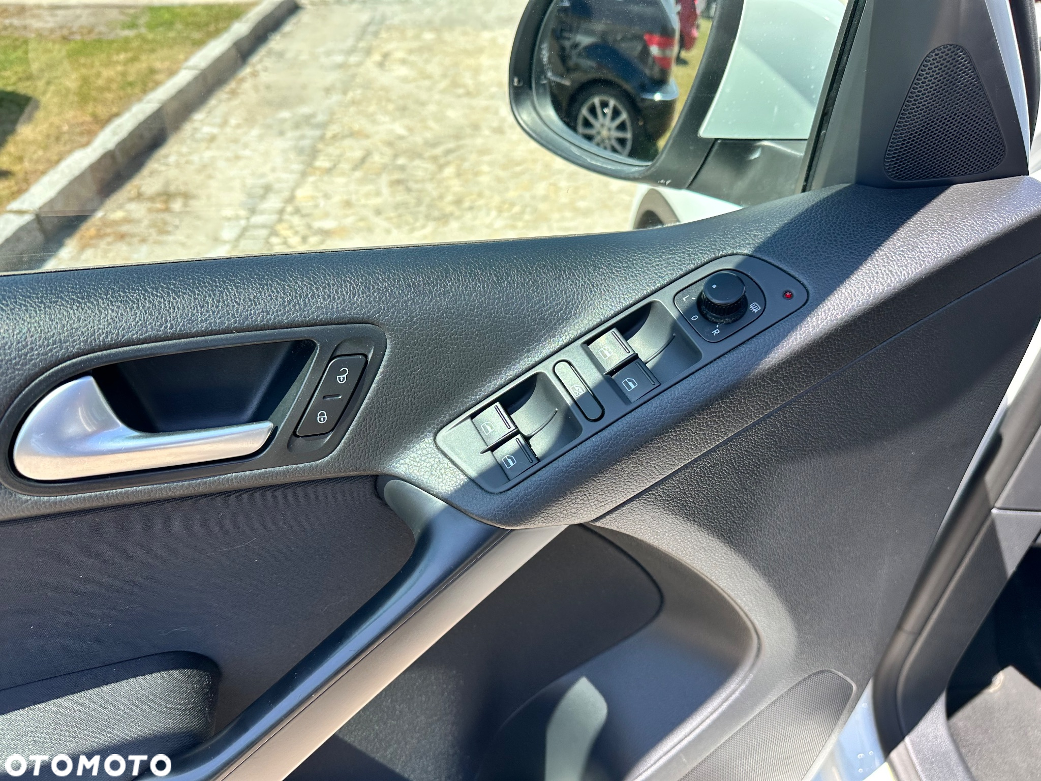 Volkswagen Tiguan 1.4 TSI BlueMotion Technology Trend & Fun - 19