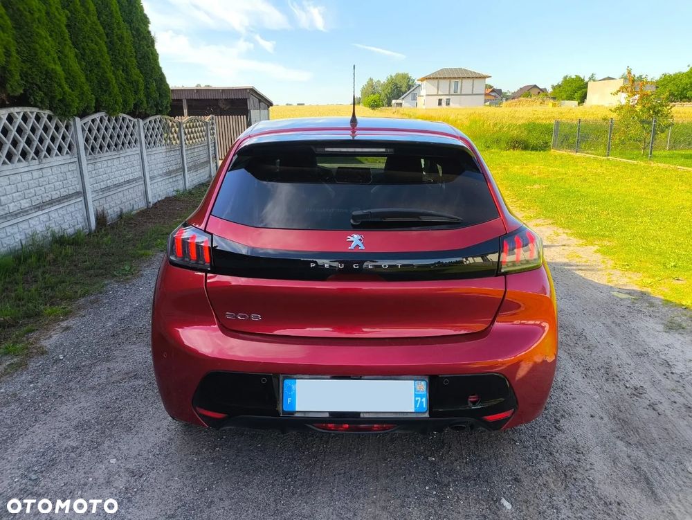 Peugeot 208 BlueHDi 100 Allure - 4