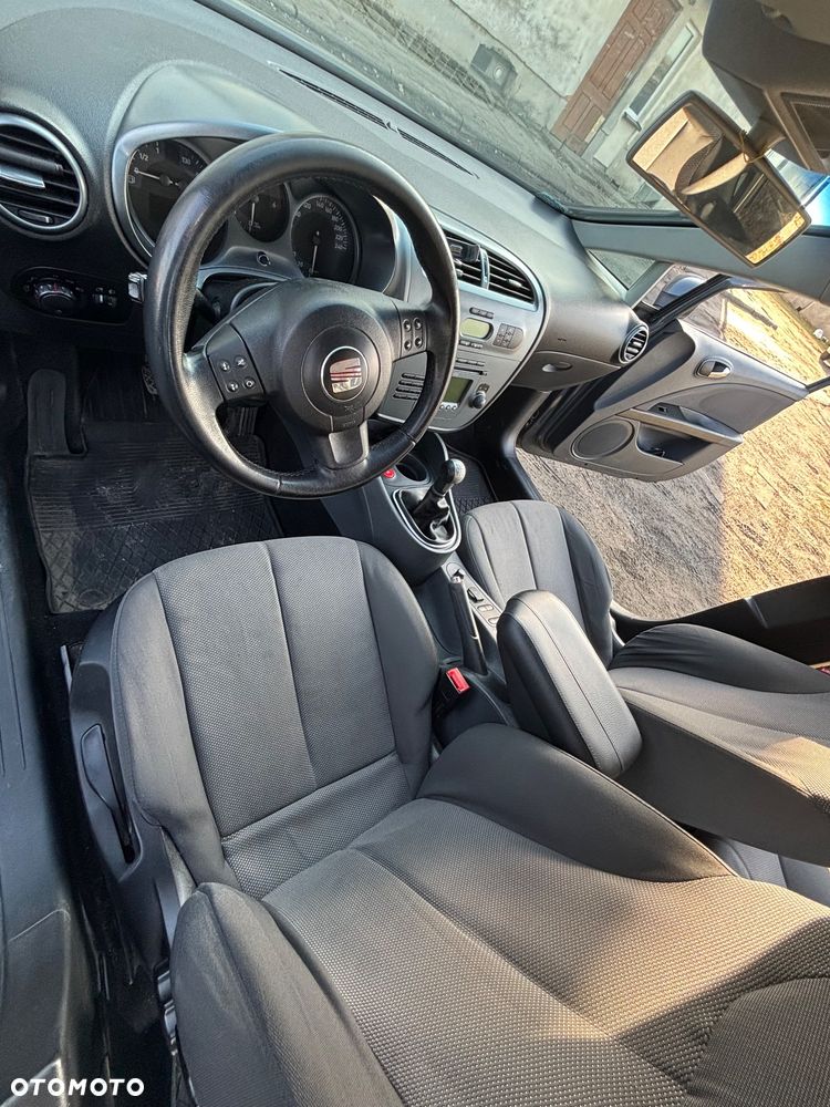 Seat Leon 2.0 TDI Stylance - 11