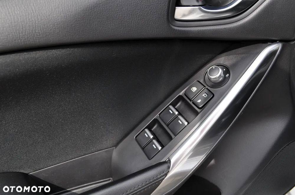 Mazda 6 - 17