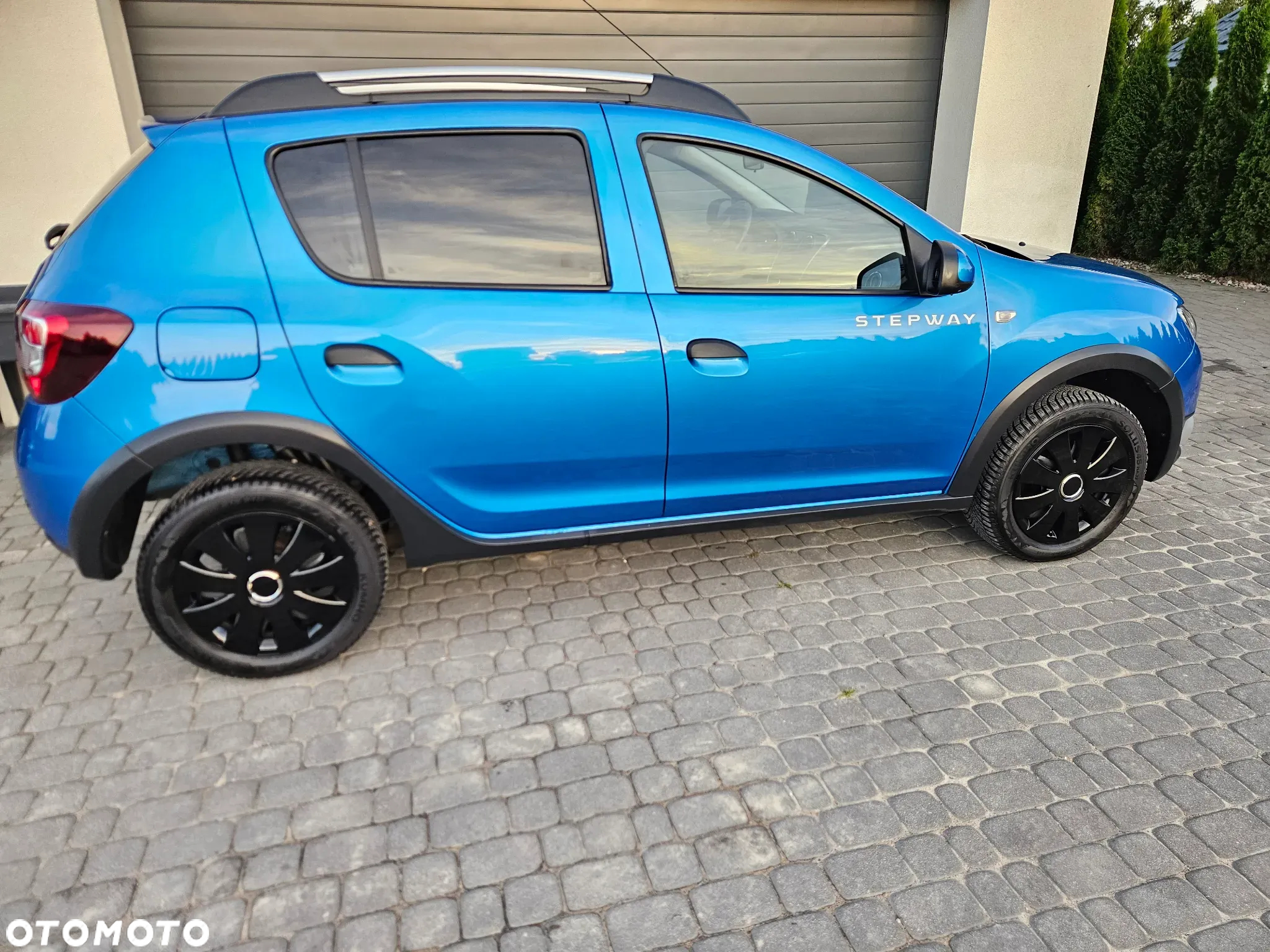 Dacia Sandero TCe 90 S&S Celebration - 17