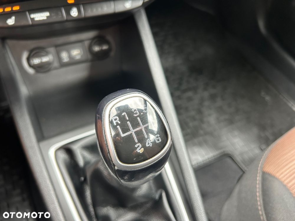 Hyundai i20 1.4 Trend - 19