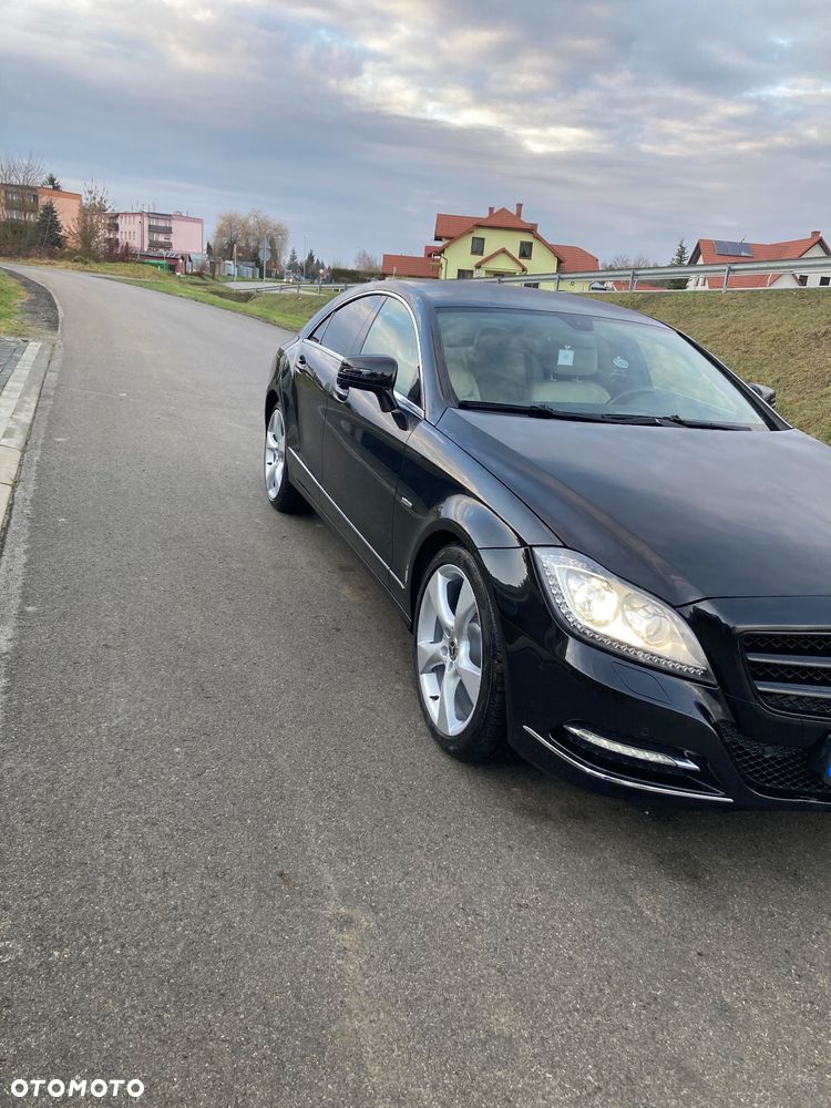 Mercedes-Benz CLS - 11