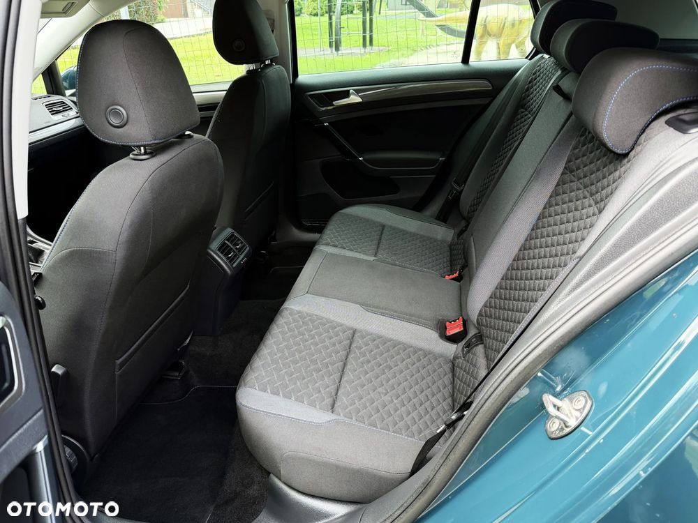 Volkswagen Golf 1.6 TDI DSG Join - 19