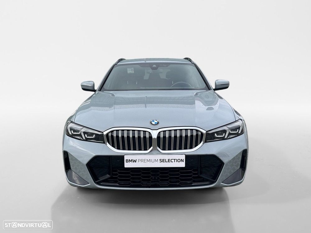 BMW 320 d Touring Pack Desportivo M Auto - 8